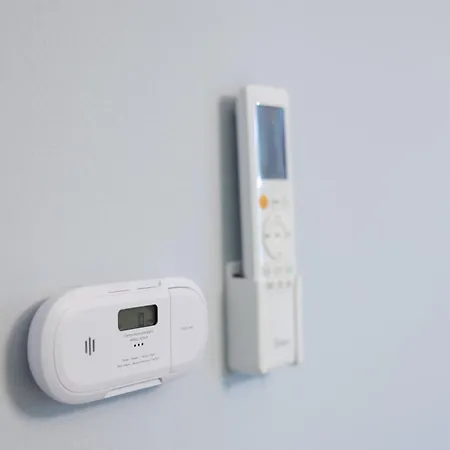 Evoque Stylish 아파트 Vlorë