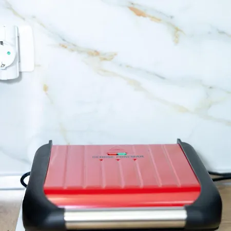 Evoque Stylish 아파트 *