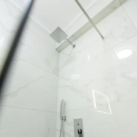 Evoque Stylish Vlorë